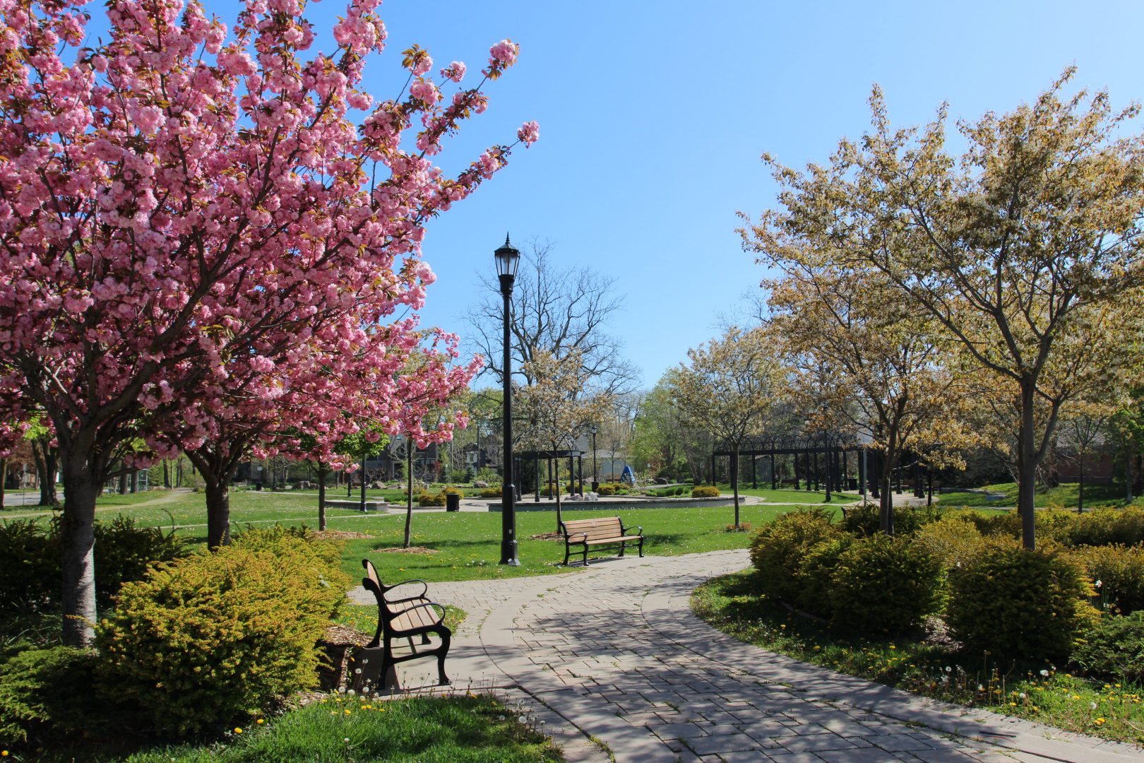 Parks, Trails & Gardens Visit Oakville