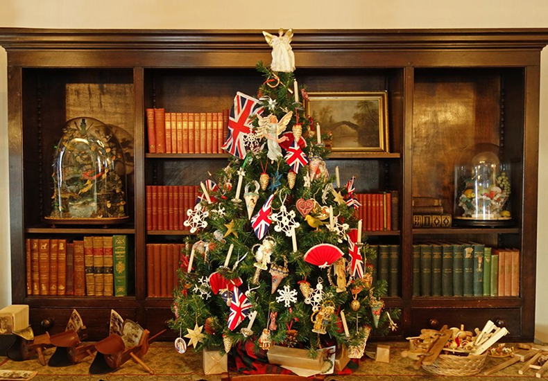 Visit with Santa - at the Museum