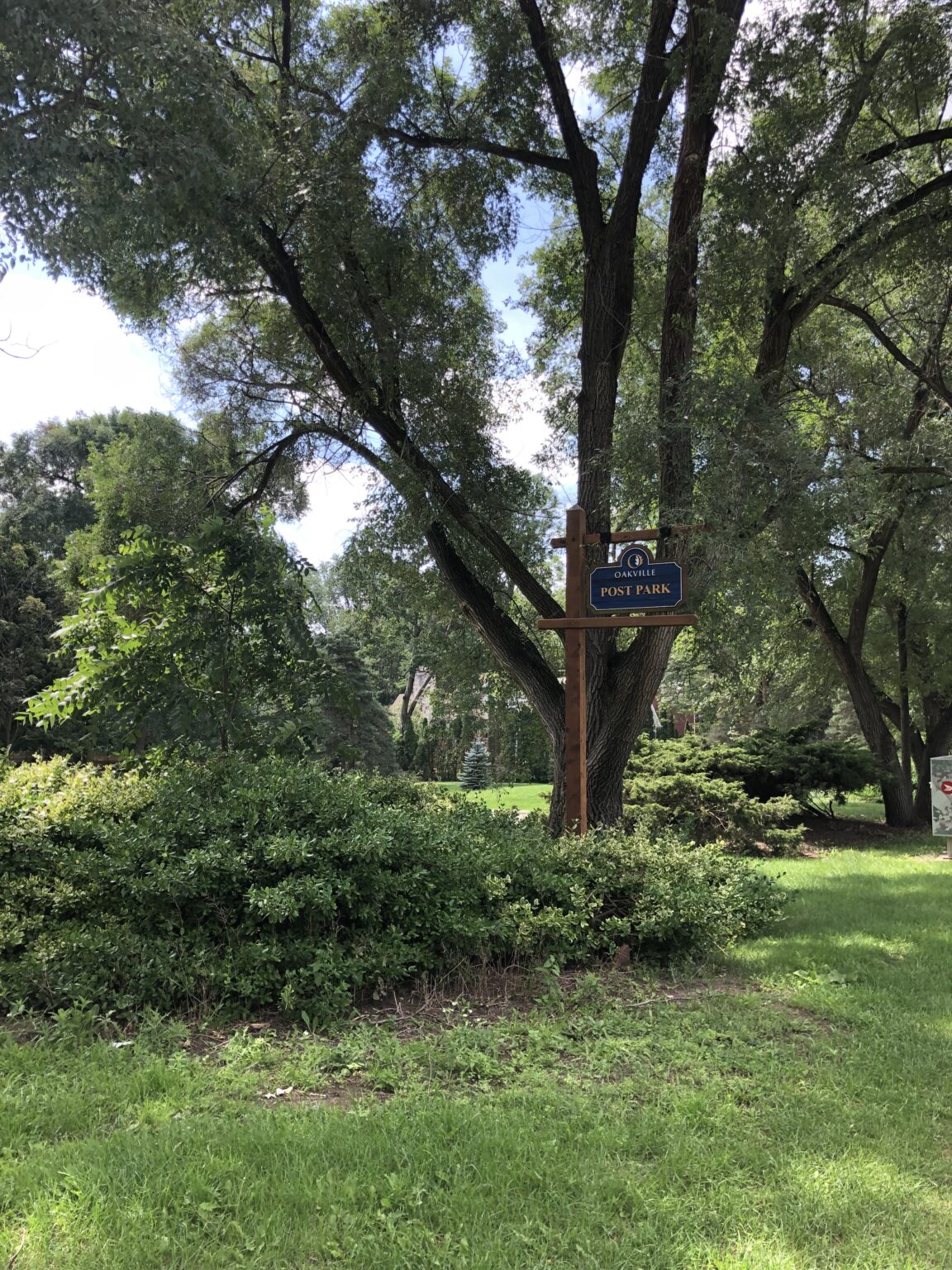 OAKVILLE'S FOUR BEST OFFLEASH DOG PARKS Visit Oakville