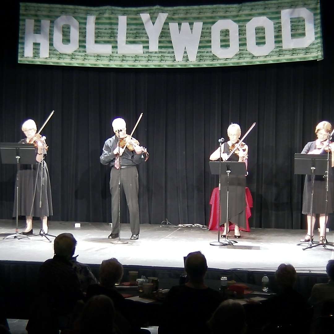 Showcase Cabaret - Around the World