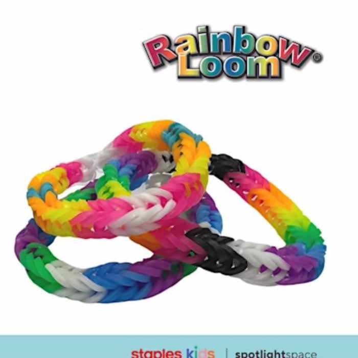 Finger Loom Crafting - with Rainbow Loom